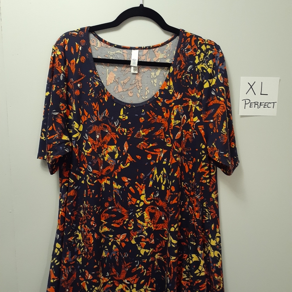 Lularoe Perfect T